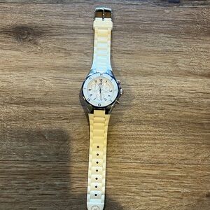 In great condition woman’s Michele watch